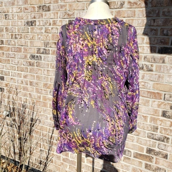 Parker Vibrant Pleated Button-Down Blouse Multi L - Picture 4 of 8